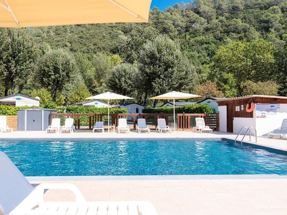 Camping  Au Vallon Rouge