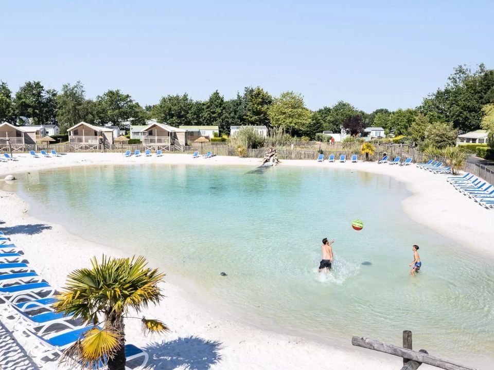 Camping Romanée – L’Evasion